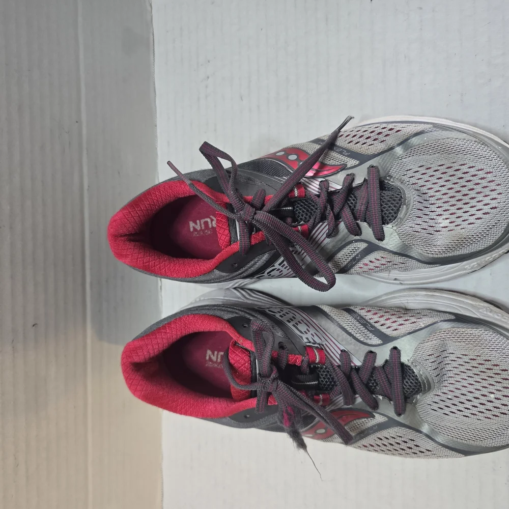 Saucony Black and White Athletic Shoes‎ for Performance